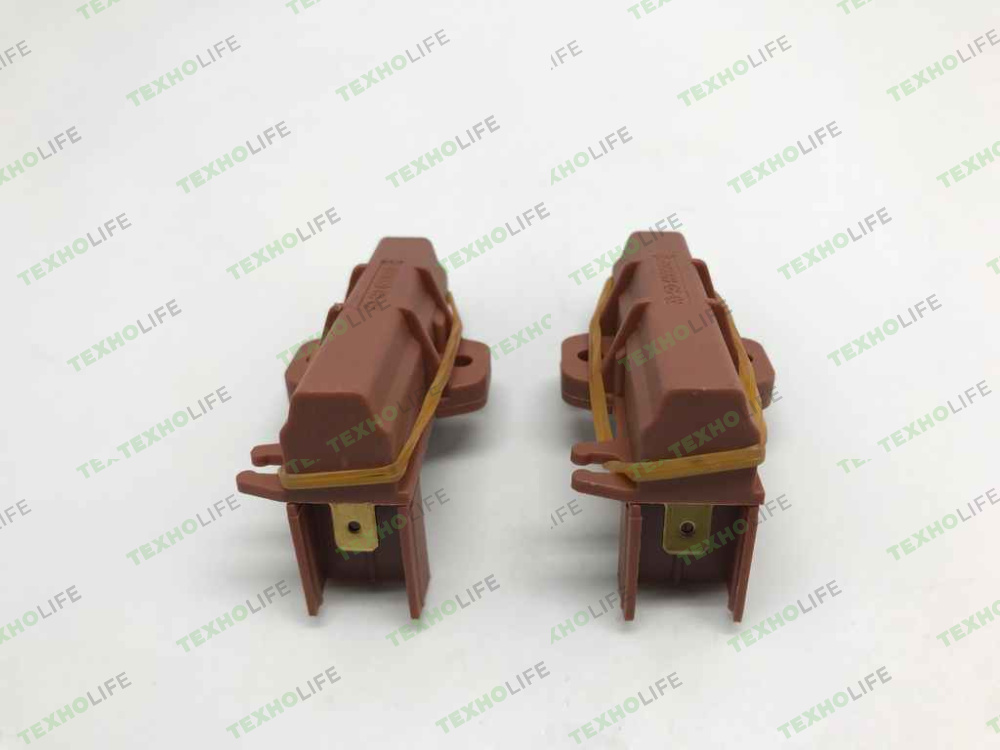 Щетки электродвигателя стиральной машины, 5*13,5*40мм, 2-х слойные в корпусе, цена за комплект