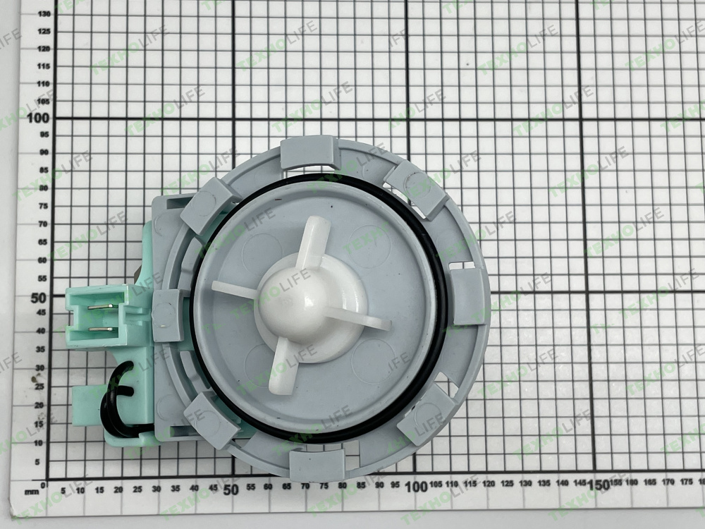 Насос стиральной машины, 40W, на 8 защелках, фишка вперед