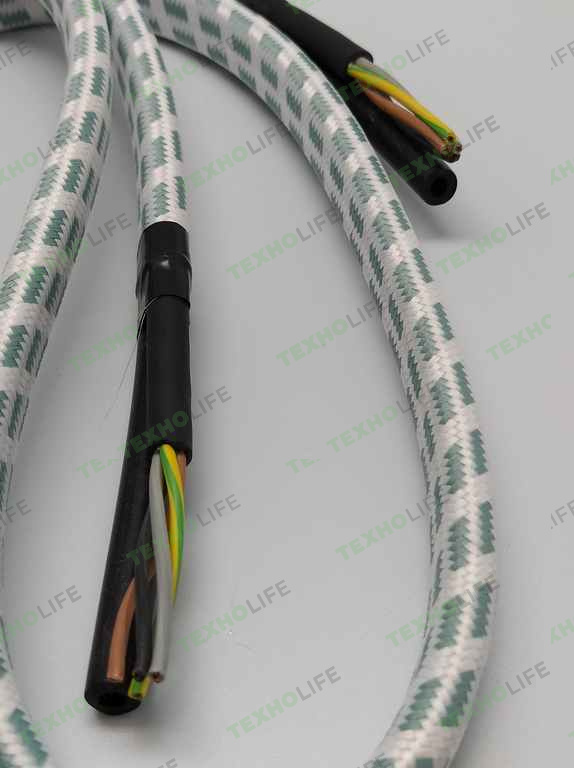 Провод с трубкой для пара 2mt, 4x0.75+(4x8)