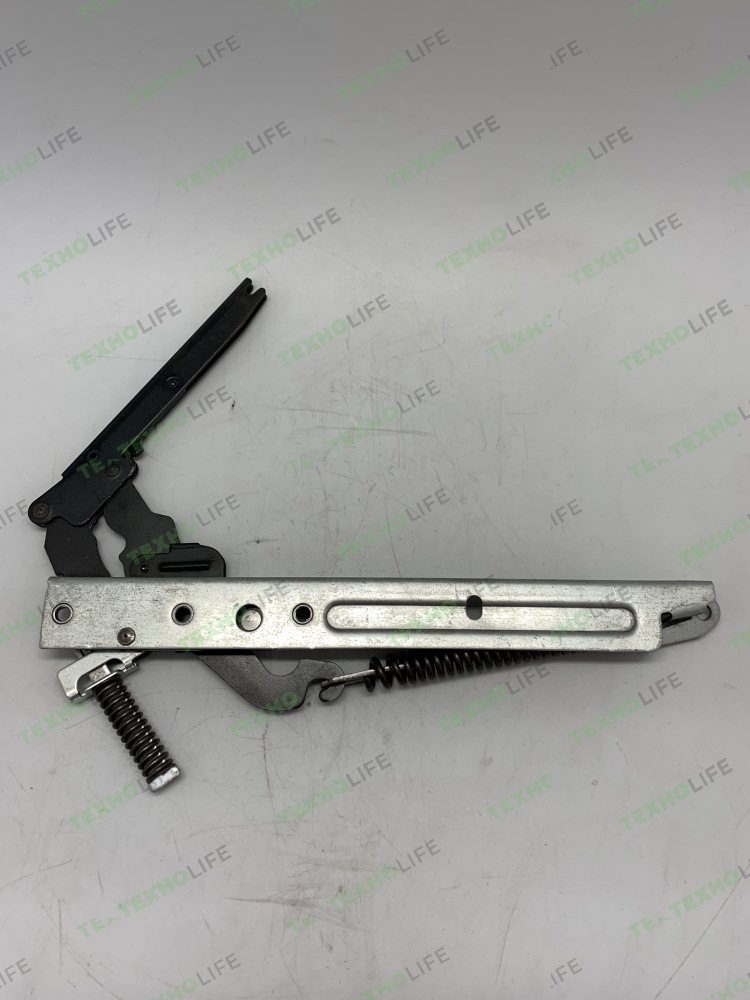 Петля двери (правая) для духовок Indesit C00194971