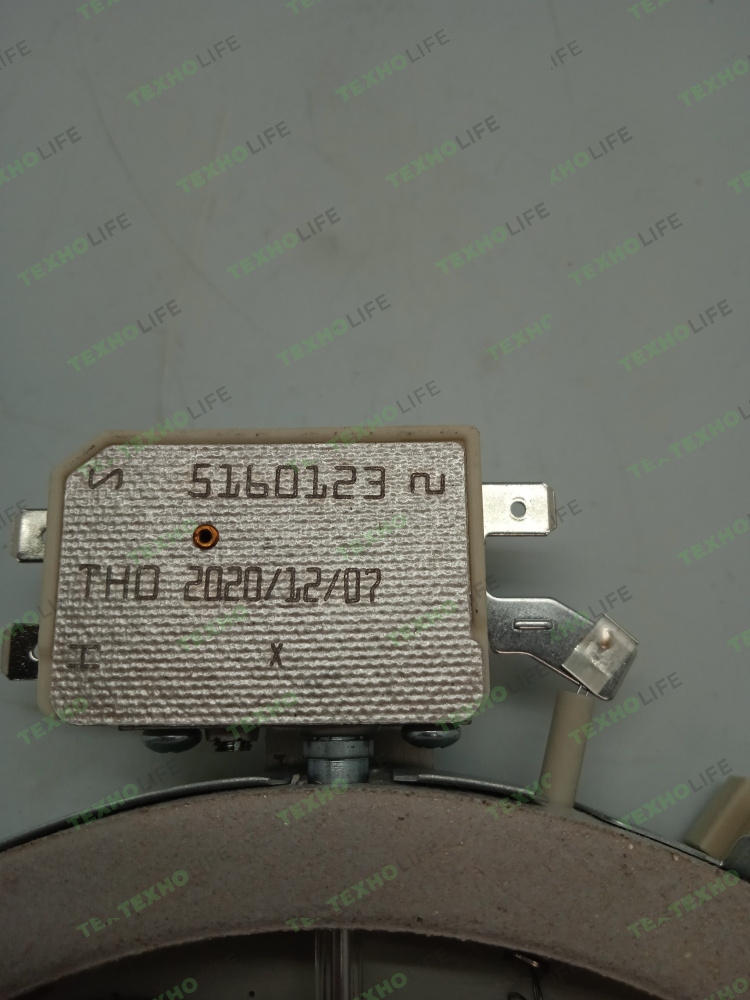 Конфорка стеклокерам. плиты, 1200W, D-145мм, Indesit, C00139052