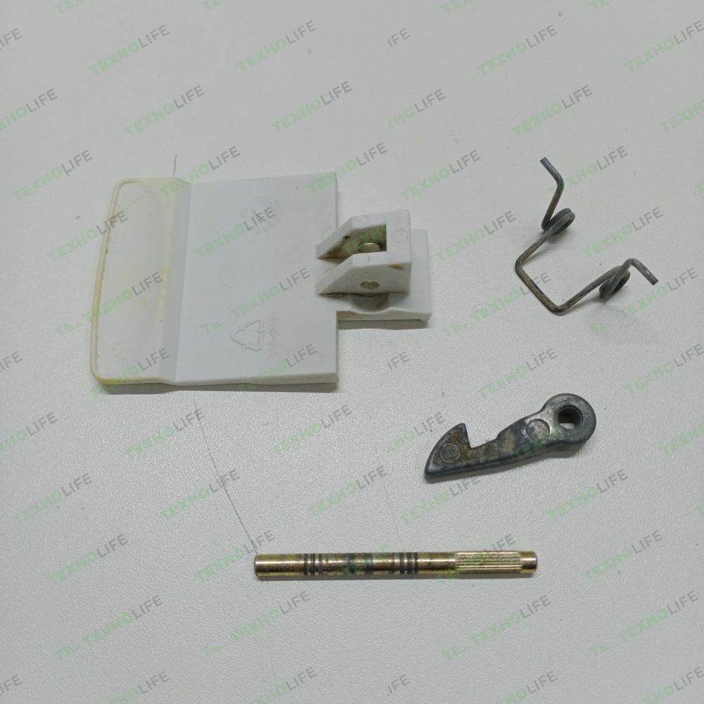 Ручка люка стиральной машины, Indesit, Ariston, Whirlpool, белая.C00058929